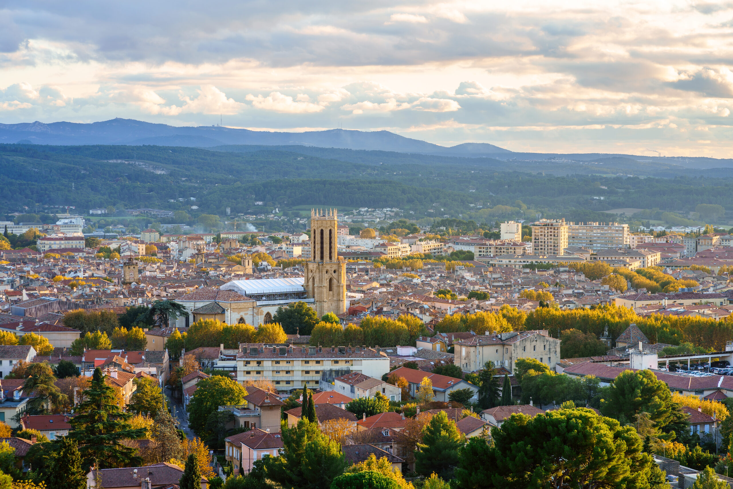 Panoramic,View,Of,Aix-en-provence,In,Autumn.,Sunset.,France,,Provence.